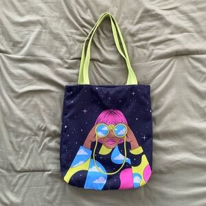 Zip-Up Tote Bag